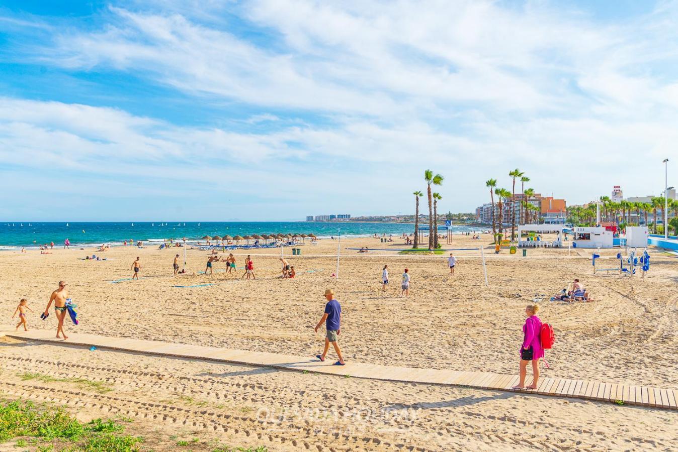 200Mts From Acequion Beach Torrevieja Apartment Exterior photo